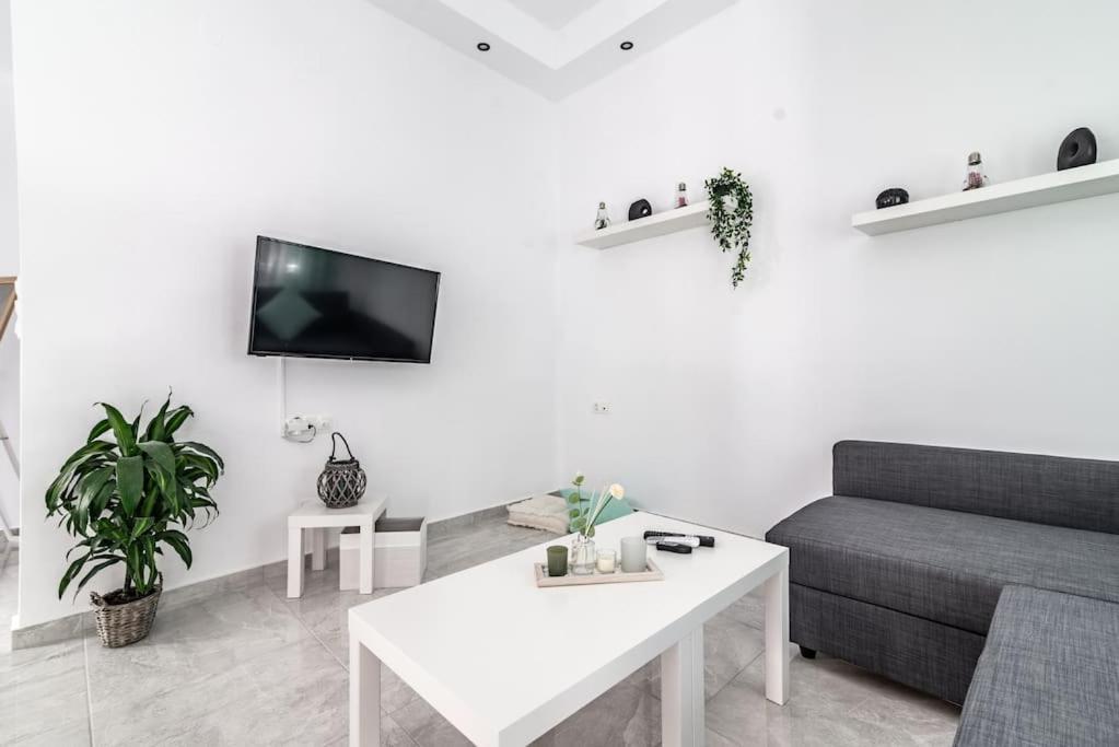 Modern & Stylish Flat For Friends & Couples Διαμέρισμα Ηράκλειο Κρήτης Εξωτερικό φωτογραφία